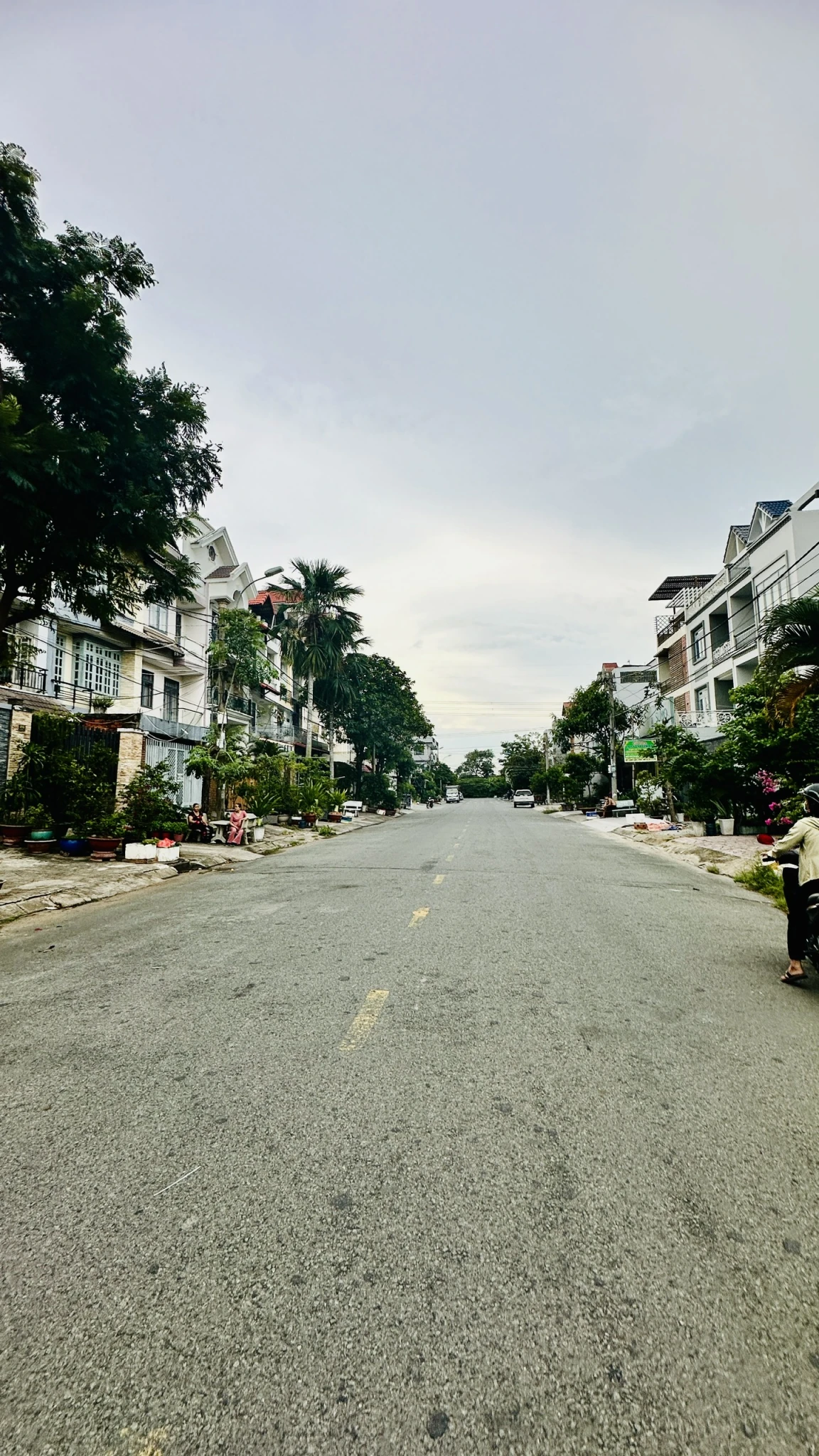 BÁN NHÀ MẶT TIỀN KDC- TRỊNH QUANG NGHỊ – Q8 – 6X18M – 4 TẦNG – NHỈNH 9 TỶ – LH 0784968131