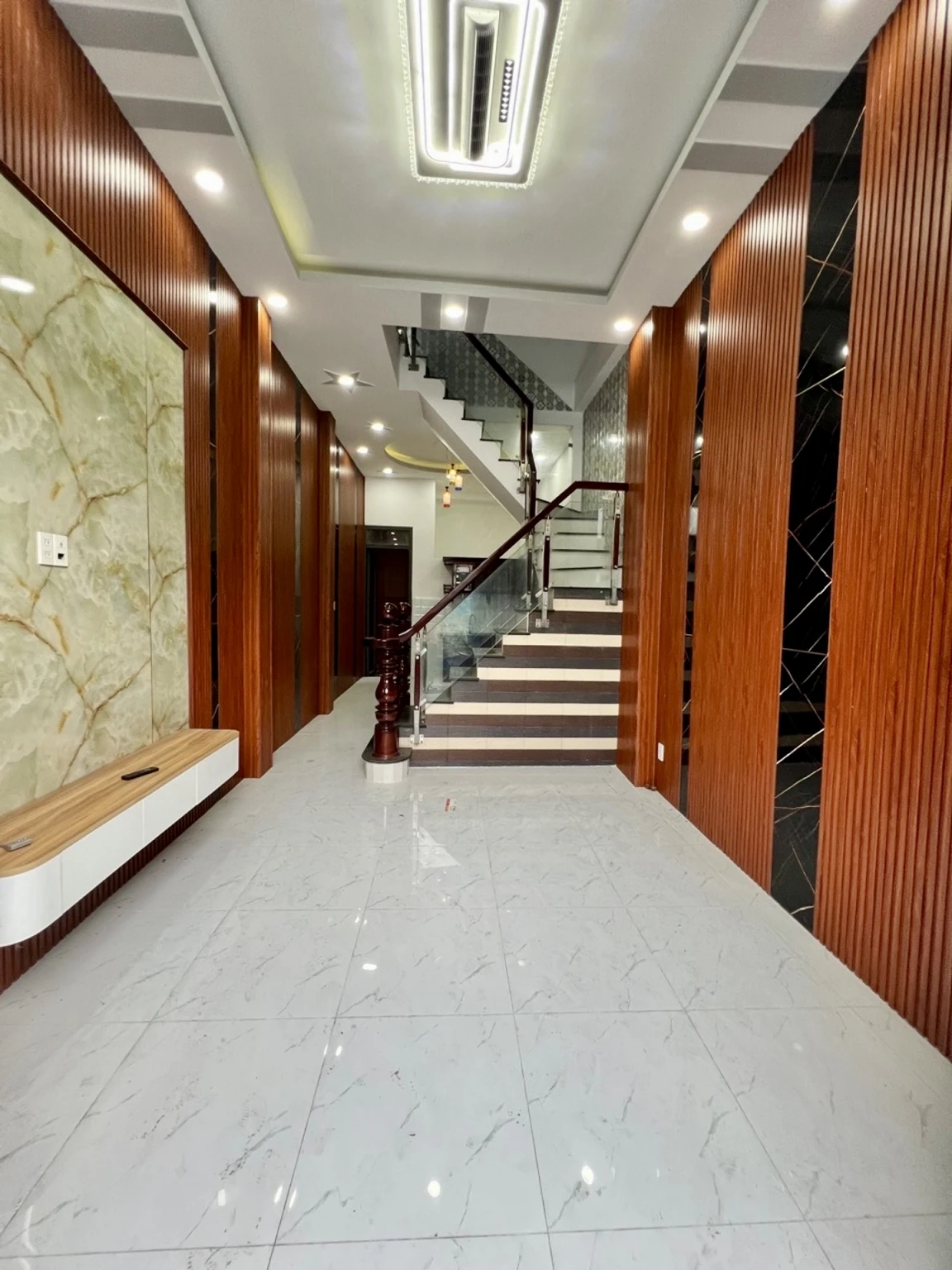 BÁN NHÀ NGAY HẺM XE HƠI PHÚ ĐỊNH QUẬN 8 – 4 TẦNG - 44M2 – NHỈNH 4 TỶ- 0784968131