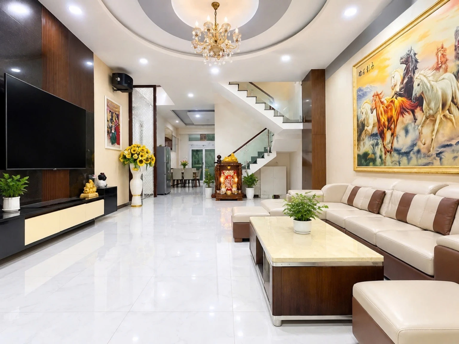 BÁN NHÀ HẺM XE HƠI HOÀI THANH QUẬN 8 – 118M2 – 4 TẦNG – CHỈ NHỈNH 60TR/M2 – 0784968131