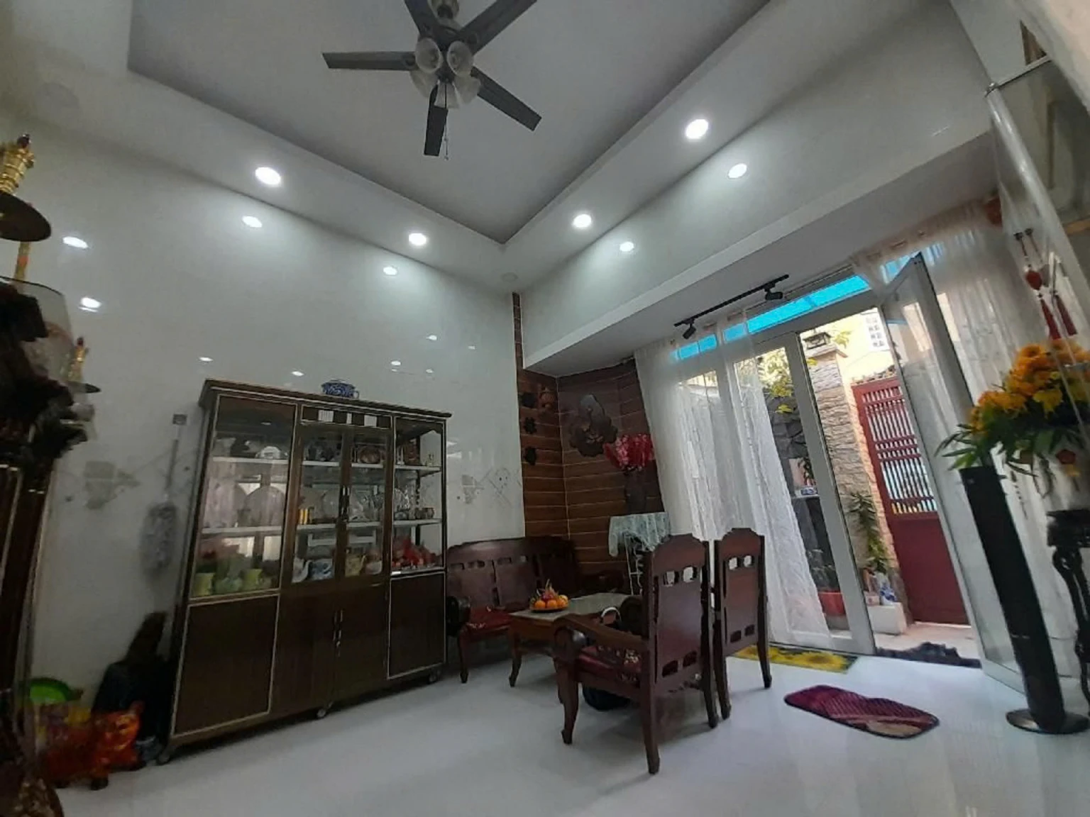 BÁN NHÀ GẦN MẶT TIỀN CAO XUÂN DỤC QUẬN 8 – 132M2– 7PN- NHỈNH 6 TỶ– LH 0784968131