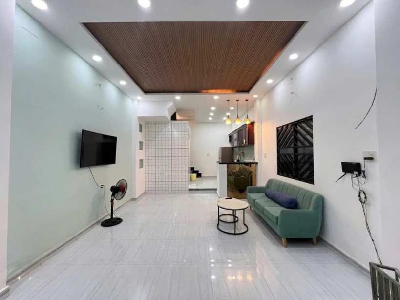 BÁN NHÀ GẦN HẺM XE HƠI ÂU DƯƠNG LÂN QUẬN 8 – 43M2 – 3 TẦNG -NHỈNH 6 TỶ – LH 0784968131