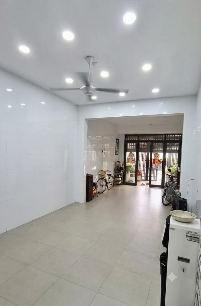 BÁN NHÀ MẶT TIỀN AN DƯƠNG VƯƠNG SẦM UẤT- 4X25- 5 TẦNG - 6PN - NHỈNH 13 TỶ – LH 0784968131