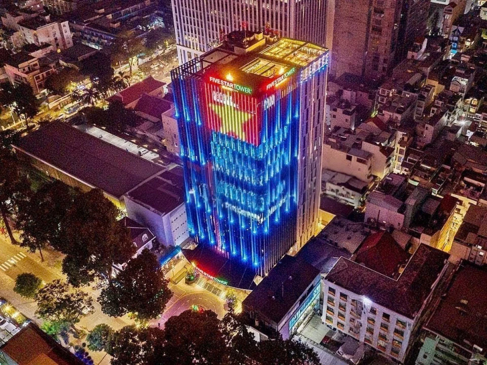 🏢 VĂN PHÒNG TRỌN GÓI – CHỈ HƠN 4 TRIỆU/THÁNG
📍 Fivestar Tower – Vị trí trung tâm, sẵn sàng làm việc ngay