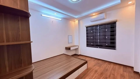  DUY NHẤT! Hộ khẩu Cầu Giấy – Nhà Đẹp Gần Phố – Mặt Tiền 7m Cực Hiếm 