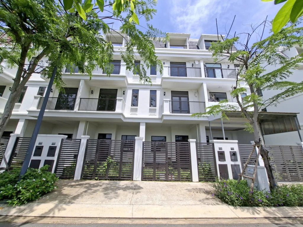 Nhà phố 4 tầng mặt tiền đại lộ 3/2 khu đô thị khép kín Vũng Tàu, quy hoạch ô bàn cờ chỉ 5,6 tỷ; 0812862863