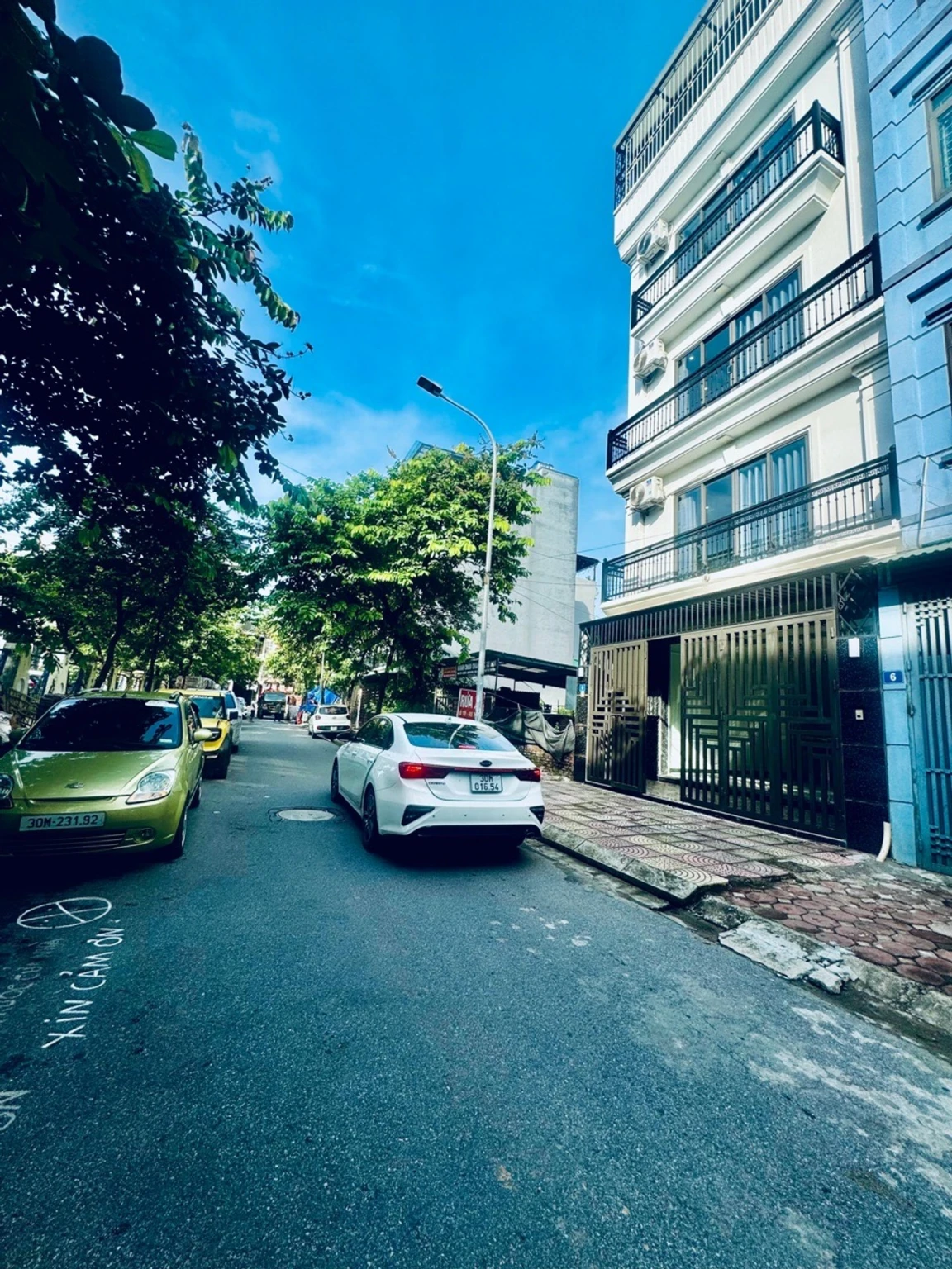 Bán nhà Thượng Thanh 21 tỷ 75m vỉa hè thang máy ô tô đỗ cửa