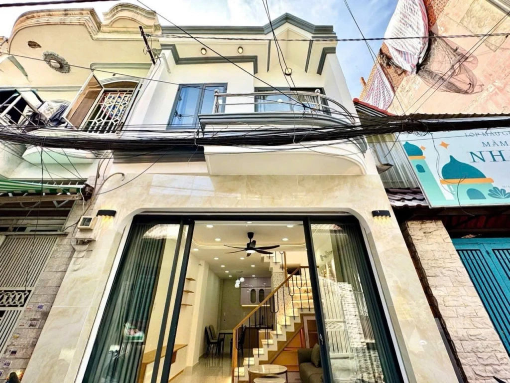 NHÀ MỚI ĐẸP VÔ Ở NGAY – 56M² – 3PN – NỞ HẬU – FULL NỘI THẤT – CHỈ 5.9 TỶ
