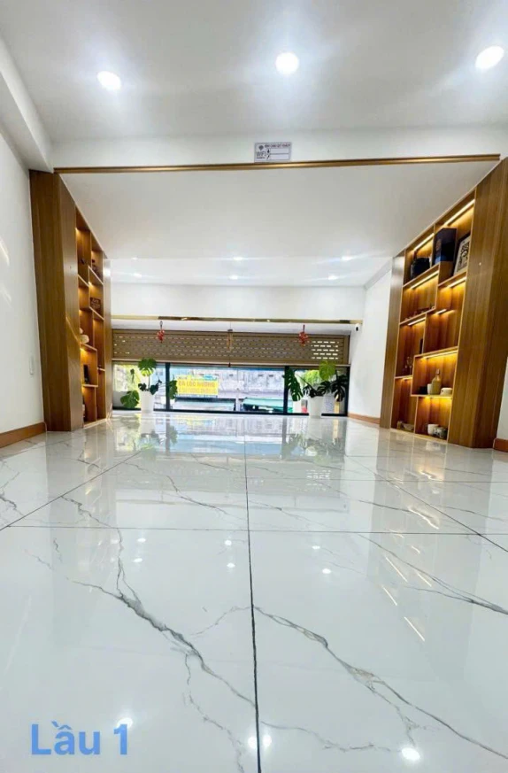 Trầm -  - 0947518667 chuyên bán nhà Q7