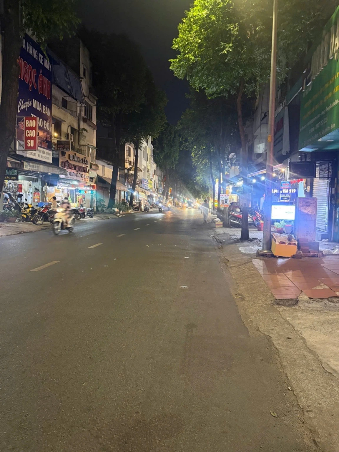 BÁN NHÀ MẶT TIỀN KINH DOANH ĐƯỜNG NGUYỄN THÁI BÌNH. GIÁ 10 tỷ