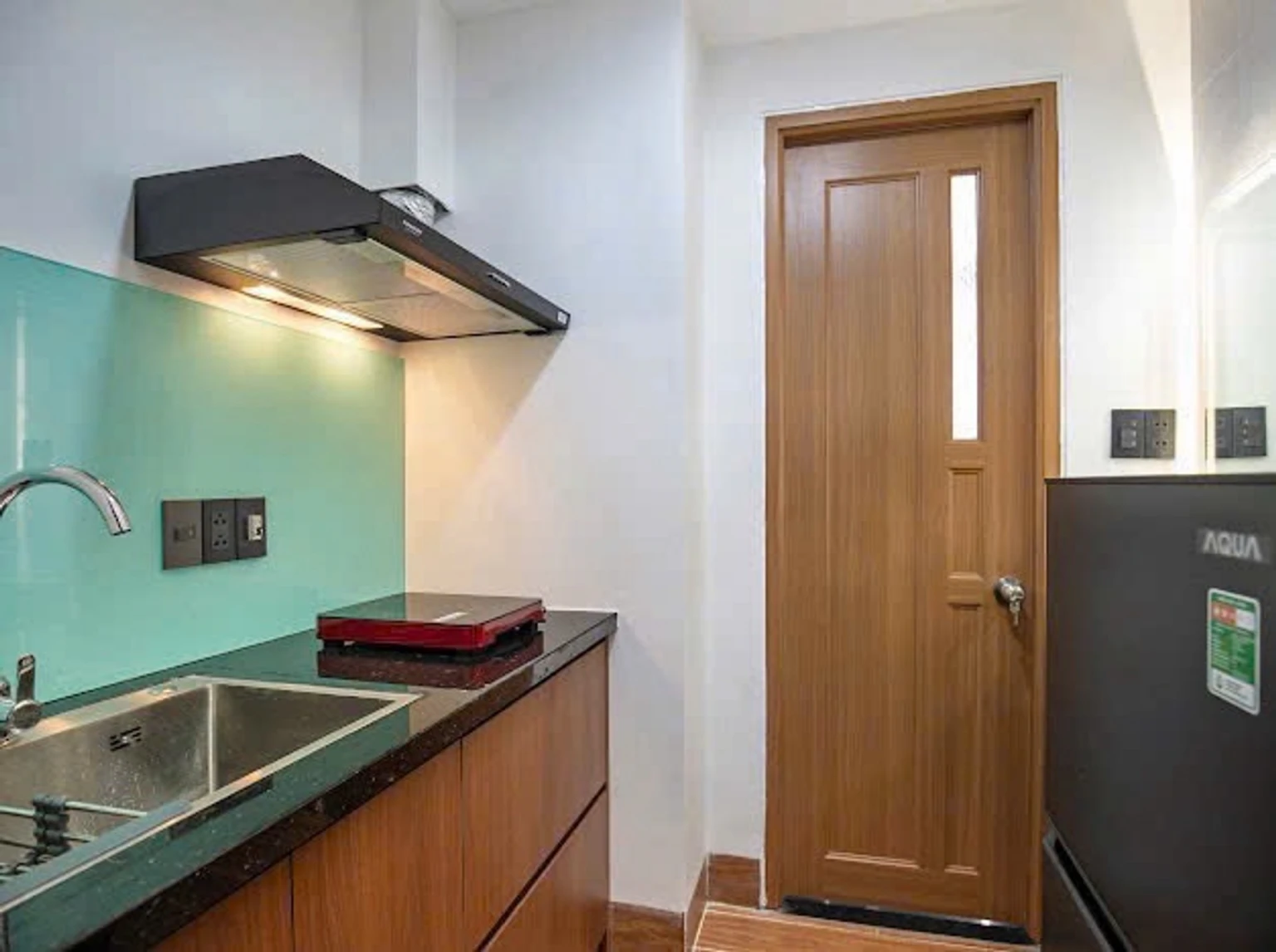 CĂN HỘ DÒNG TIỀN - LÔ GÓC - 3 THOÁNG - THANG MÁY -  13 PHÒNG KHÉP KÍN - DÒNG TIỀN 138TR/ THÁNG.  
Ngũ Hành Sơn, dòng tiền ổn định, chủ tự xây, cực tâm huyết. 
DT: 115m2