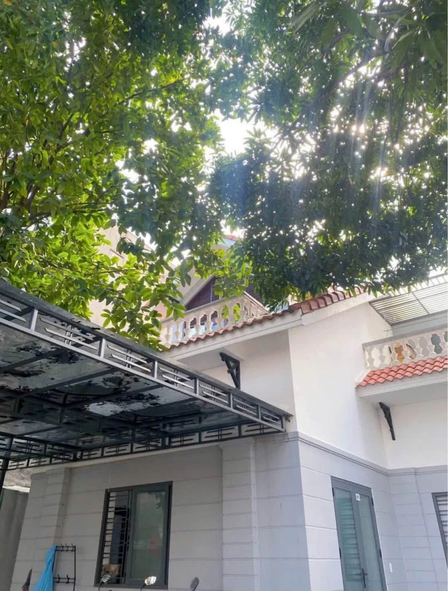 CHÀO BÁN LÔ ĐÁT TẶNG LUÔN VILLA 2 TẦNG ĐẸP NGAY LÕI TRUNG TÂM HẢI CHÂU , ĐÀ NẴNG. CÓ DÒNG TIỀN 30 TR/TH