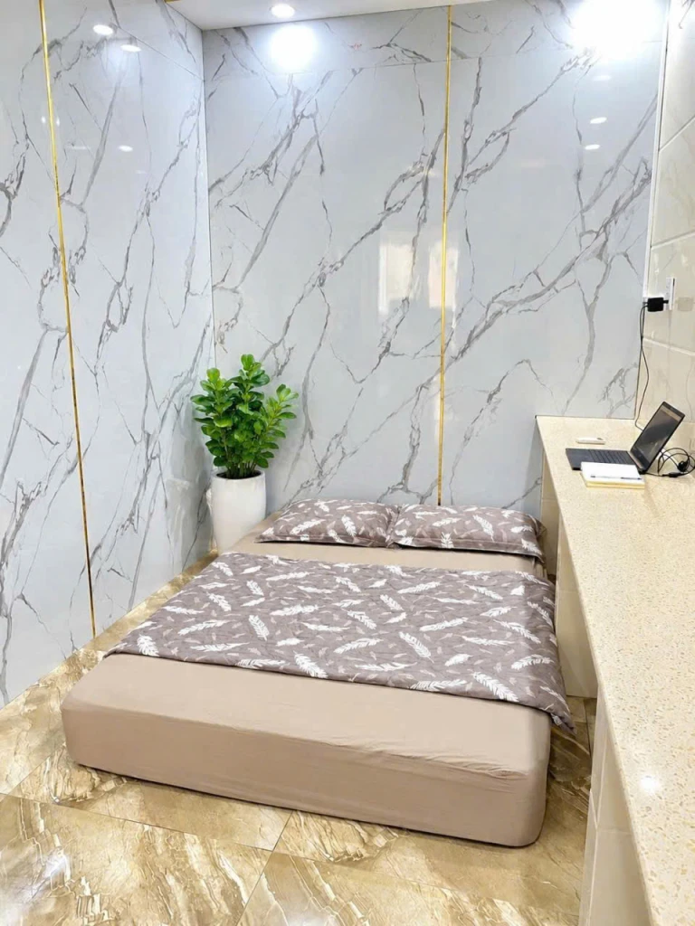 Cho thuê Căn hộ Hồ Hảo Hớn, QUẬN 1, 16m2, 3 triệu