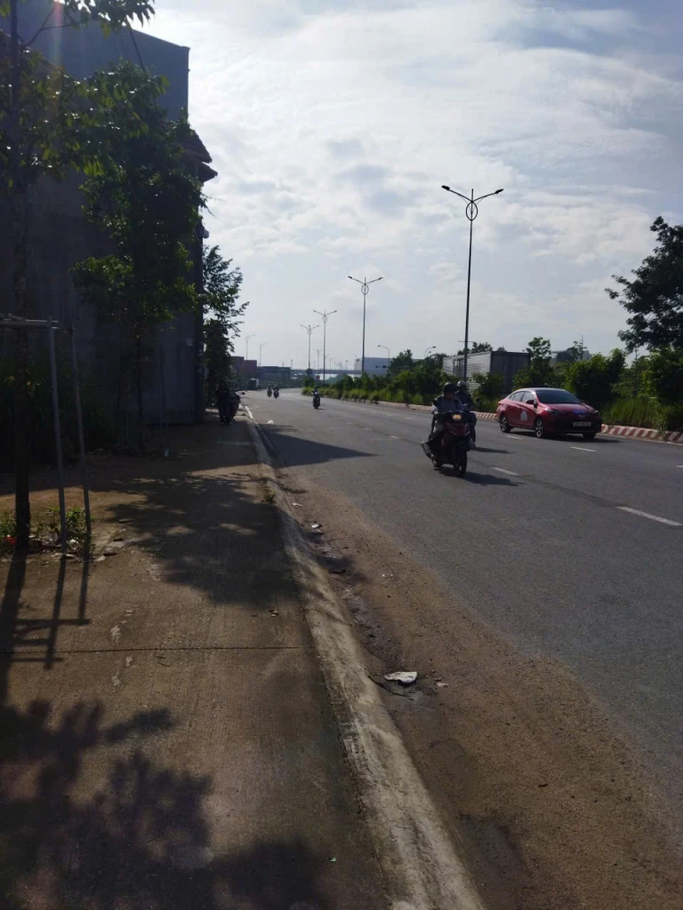 BÁN ĐẤT MẶT TIỀN ĐƯỜNG ĐẠI LỘ ĐÔNG TÂY KHU ĐHQG P HCM, LH: 0908972658