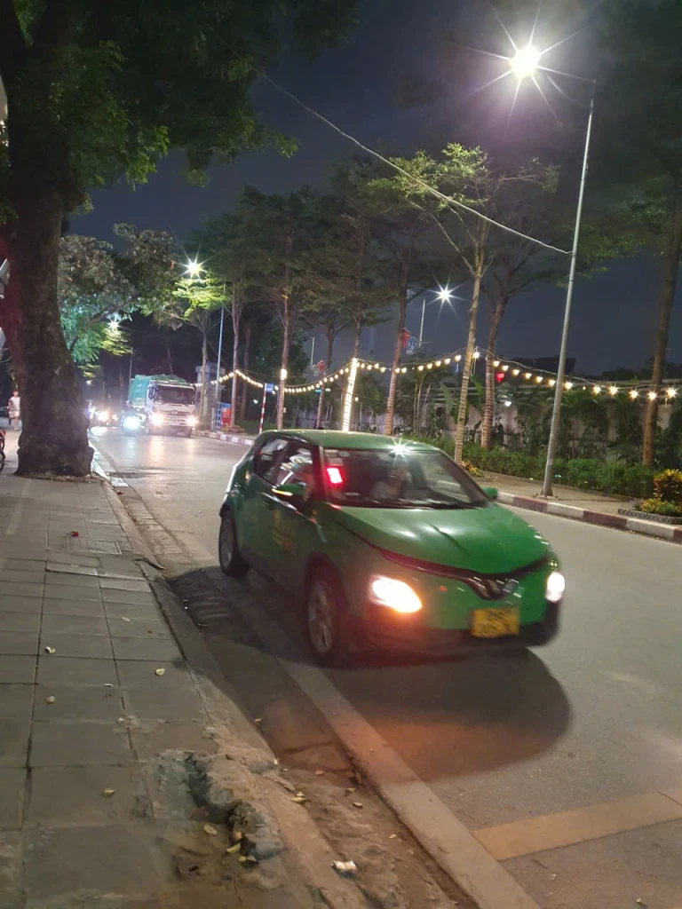 CHÍNH CHỦ CẦN  BÁN NHÀ MẶT ĐƯỜNG BƯỞI – 3 TẦNG, ĐANG CHO THUÊ KINH DOANH
