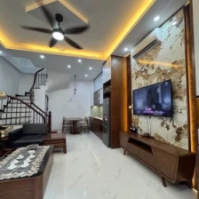 B.án nhà #MinhKhai gần #NgãTư_ChợMơ - 20m ra #ÔTô - Ngõ nông thông thẳng