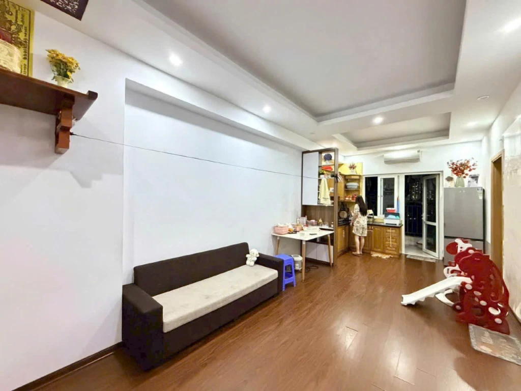 Bán Gấp Căn 2 Ngủ Full Đồ Chỉ 2,4x Tỷ Gần Trường Liên Cấp Xanh Tuệ Đức chung cư  Thanh Hà