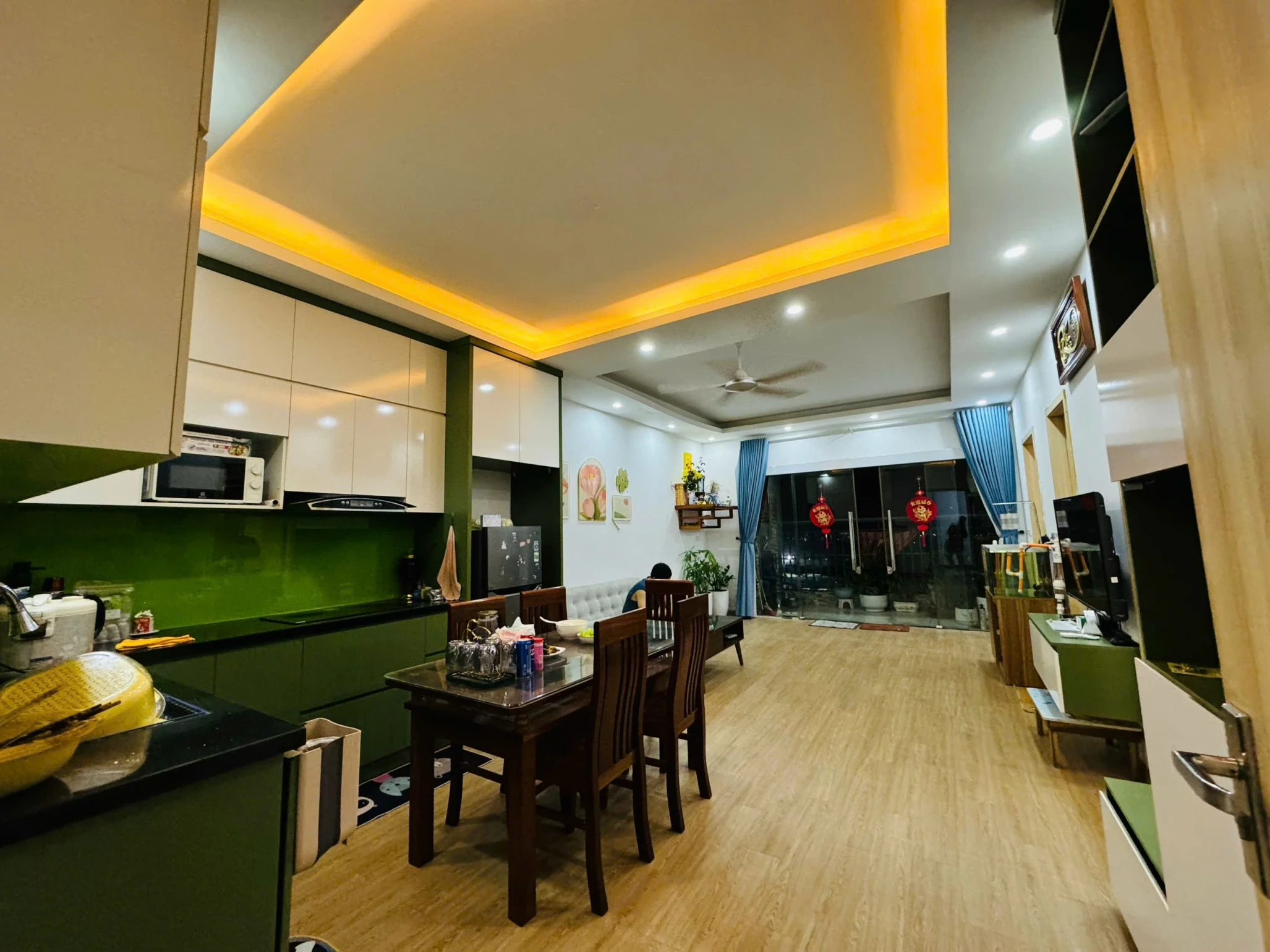 Chính chủ cần bán gấp căn góc 80m2, tầng đẹp khu 6 toà mới chung cư Thanh Hà.