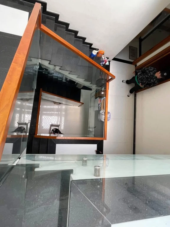 Tìm đâu ra, tìm đâu ra