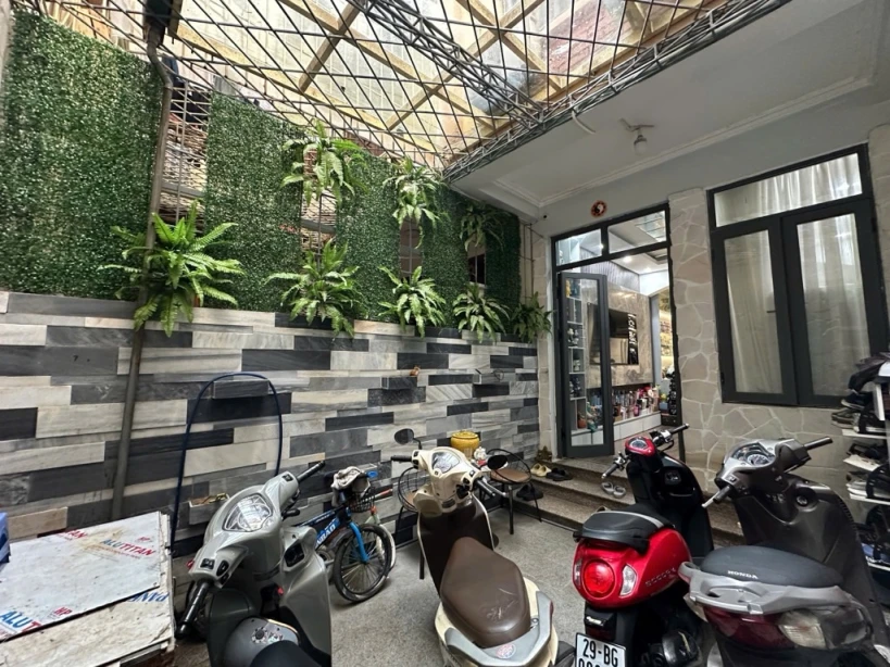Hồ Quan Nhân – nhà 44m²*6 tầng, 2 mặt ngõ, giá chỉ 10.8 tỷ