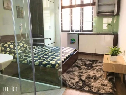 Hoàng Quốc Việt-55m2-6 tầng-oto đỗ cửa-Dòng tiền 400tr/năm-Nhà đẹp gần hồ siêu thoáng- sổ chính chủ vuông vắn-17 tỷ.