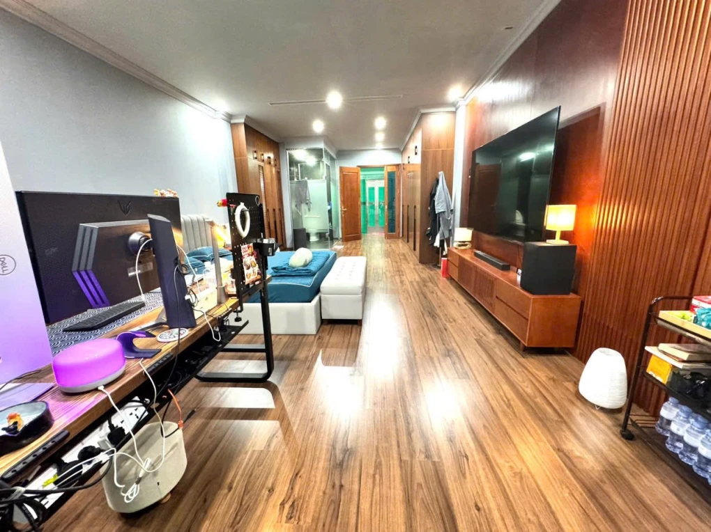 PHÂN LÔ, Ô TÔ TRÁNH LÁNG HẠ, THÔNG VÒNG QUANH, DT 68m² × 6T THANG MÁY, MT 5m, 27,6 TỶ