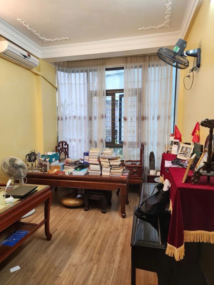 THÁI HÀ - TRUNG LIỆT - BÁN NHÀ ĐẸP - Ở LUÔN - GẦN PHỐ ÔTÔ CHẠY - KINH DOANH TỐT