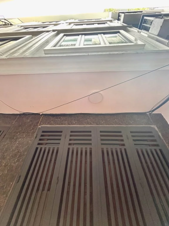 Bán nhà Cầu Diễn - 37m2 - 5 tầng - mỗi tầng 2 phòng ngủ