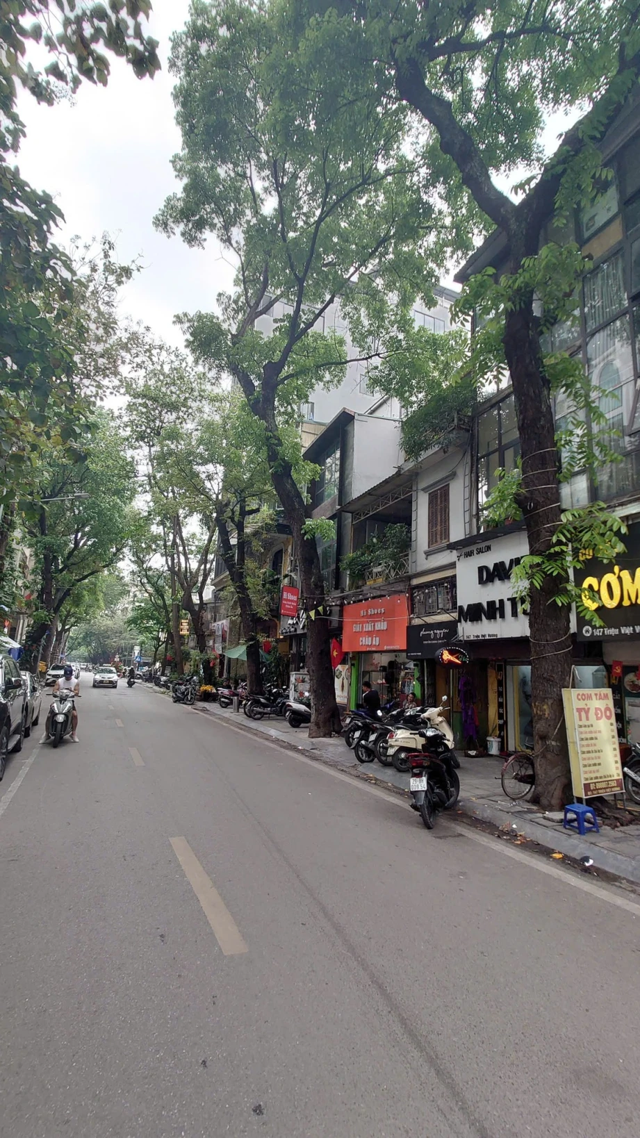 CẦN BÁN GẤP NHÀ PHỐ KIM MÃ