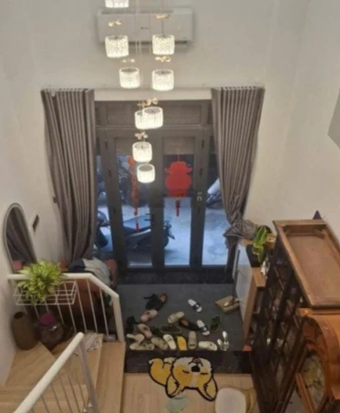 Bán nhà Trung tâm Thái Hà 44m x 4 tầng ngõ rộng, gần chợ, an ninh tốt, giá 14.35 tỷ