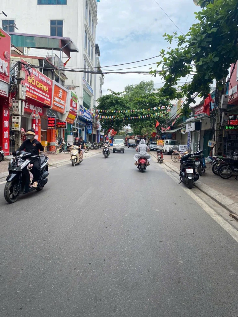 TRUNG TÂM ĐA TỐN - LÔ GÓC 2 THOÁNG - Ô TÔ THÔNG-NGỦ TRONG ĐẤT - GIÁ ĐẦU TƯ