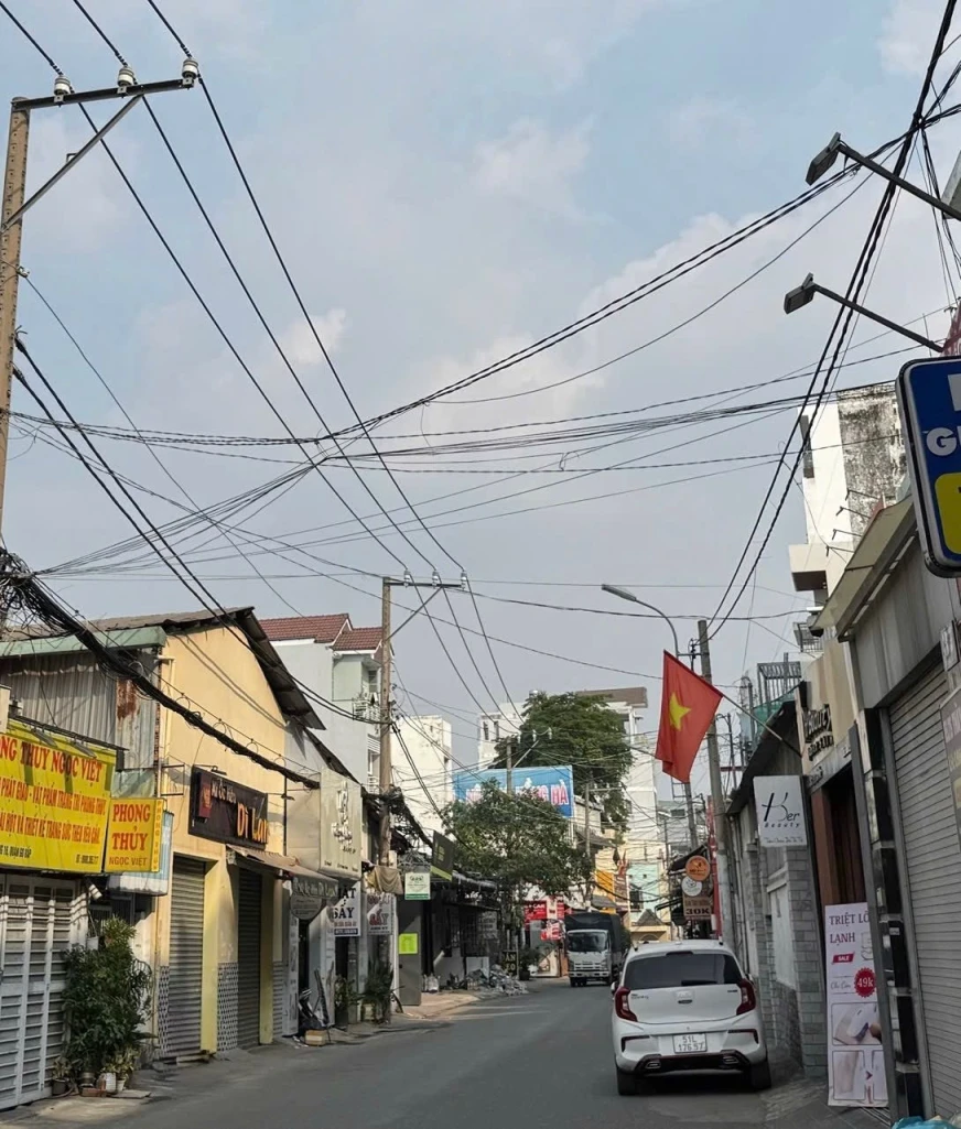 BÁN NHÀ 4 TẦNG HẺM XE HƠI QUANG TRUNG, GẦN MERCEDES, 82M², NỞ HẬU, GIẢM SÂU 8.8 TỶ TL