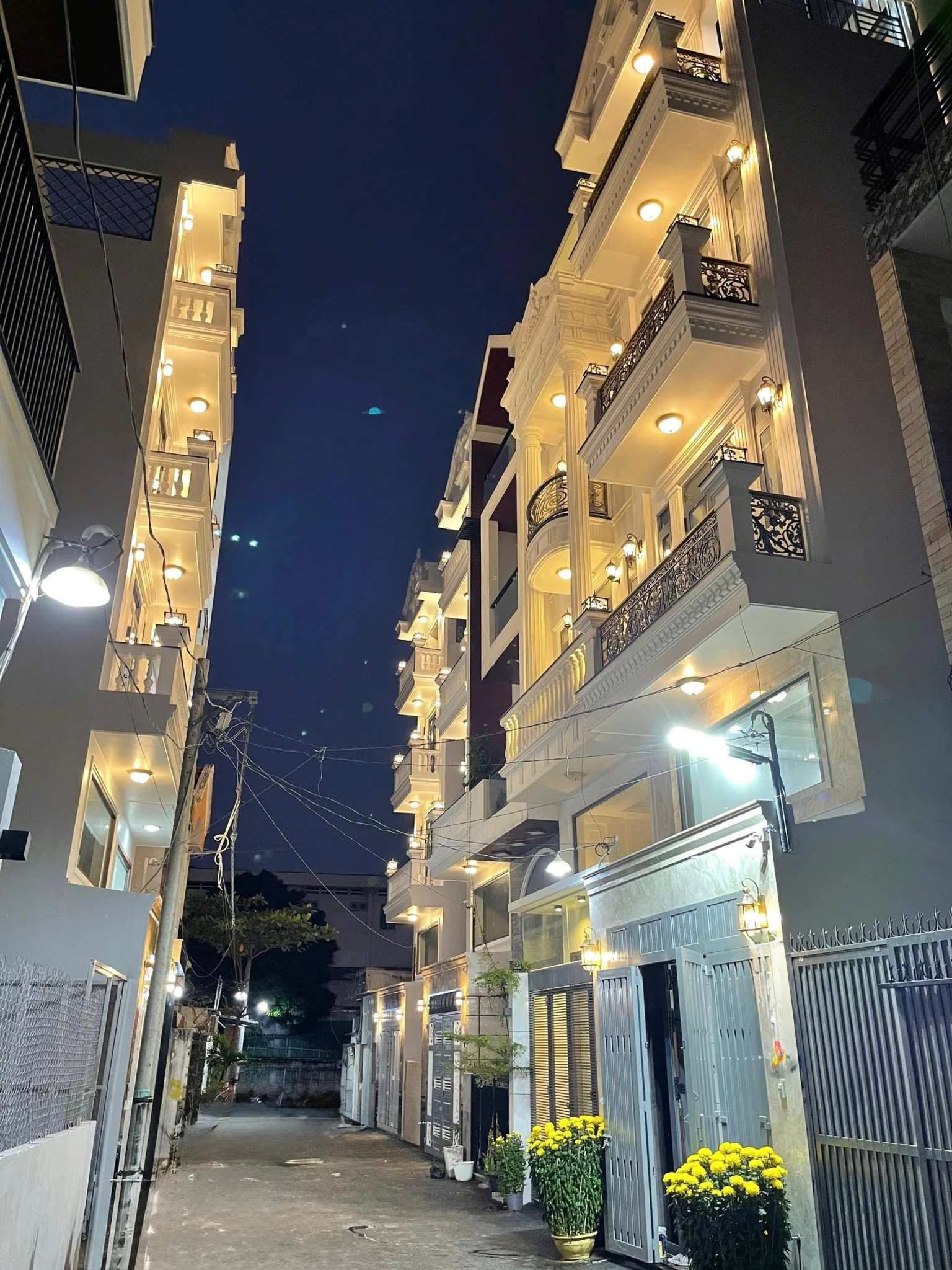 Bán nhà đẹp 5 tầng hẻm xe hơi  gần Nguyễn Văn Lượng, Gò Vấp, 54m², hơn 8 tỷ