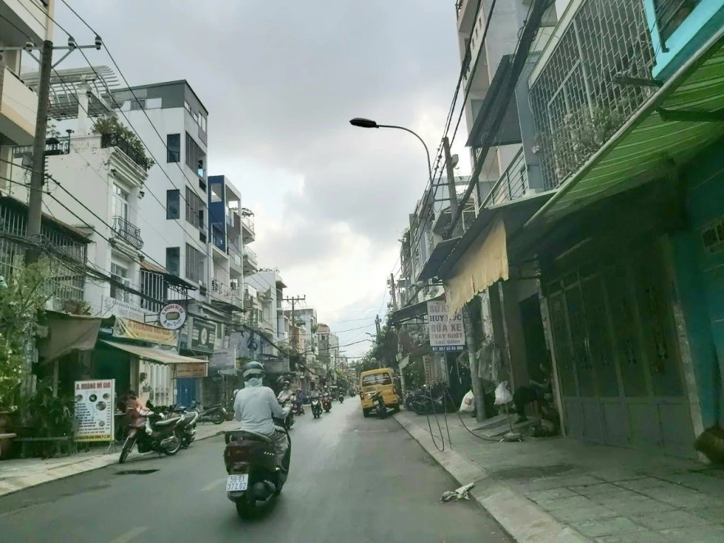 Bán nhà Gò Vấp, kế hẻm xe hơi Nguyễn Văn Công, 90m², 8Pn, nhỉnh 6 tỷ TL