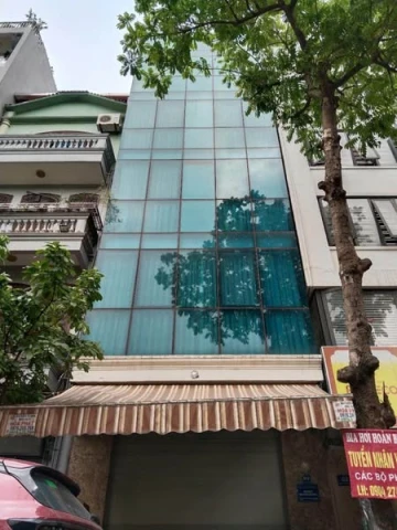 Trung Tâm Đống Đa. TOÀ 6 TÂNG, THANG MÁY, SANG TRỌNG, HIỆN ĐẠI, ĐĂNG CẤP. Thiết kế: DT. 80m x mt 5m.