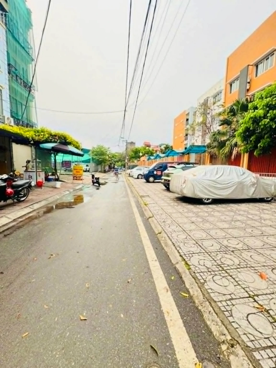 bán nhà Long Biên, 68m, mặt tiền 5m, vỉa hè, ôtô tránh, đối diện trường học