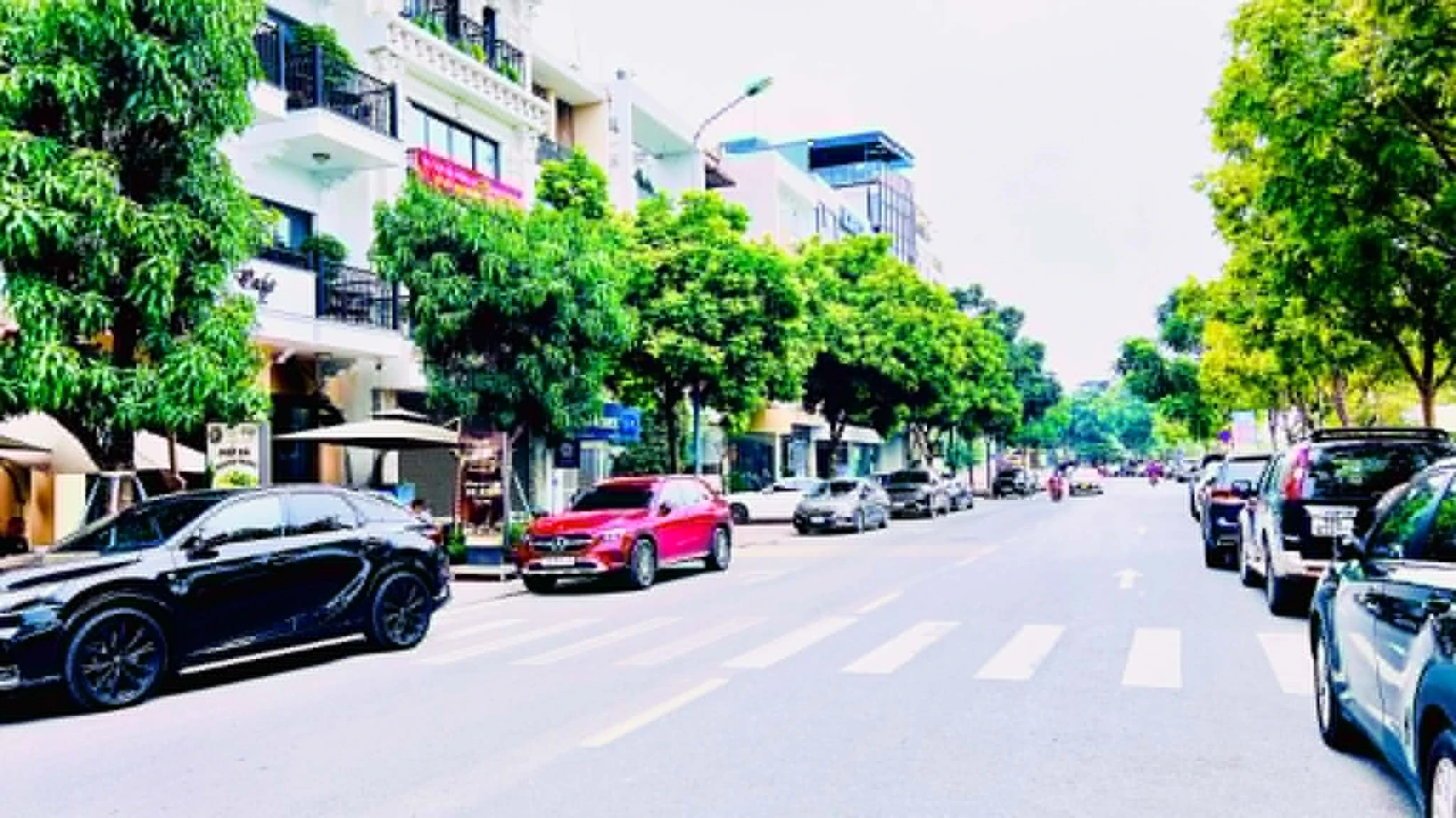 mặt phố Lâm Hạ, view cầu Trần Hưng Đạo, 7 tầng , gần bệnh viện Tâm Anh