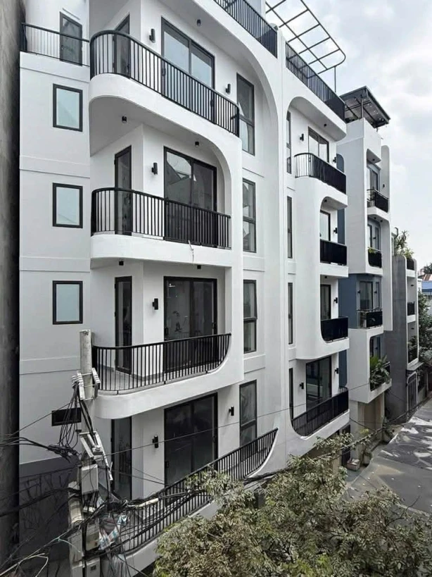 Siêu phầm Long Biên, 52m x 6 tầng, MT  6m, thang máy, gara, full nội thất, 10.5 tỷ