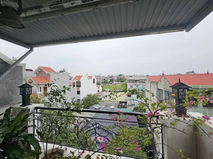 bán nhà khu vực Bồ Đề, 2 mặt ôtô, ngõ thông, gần trường quốc tế