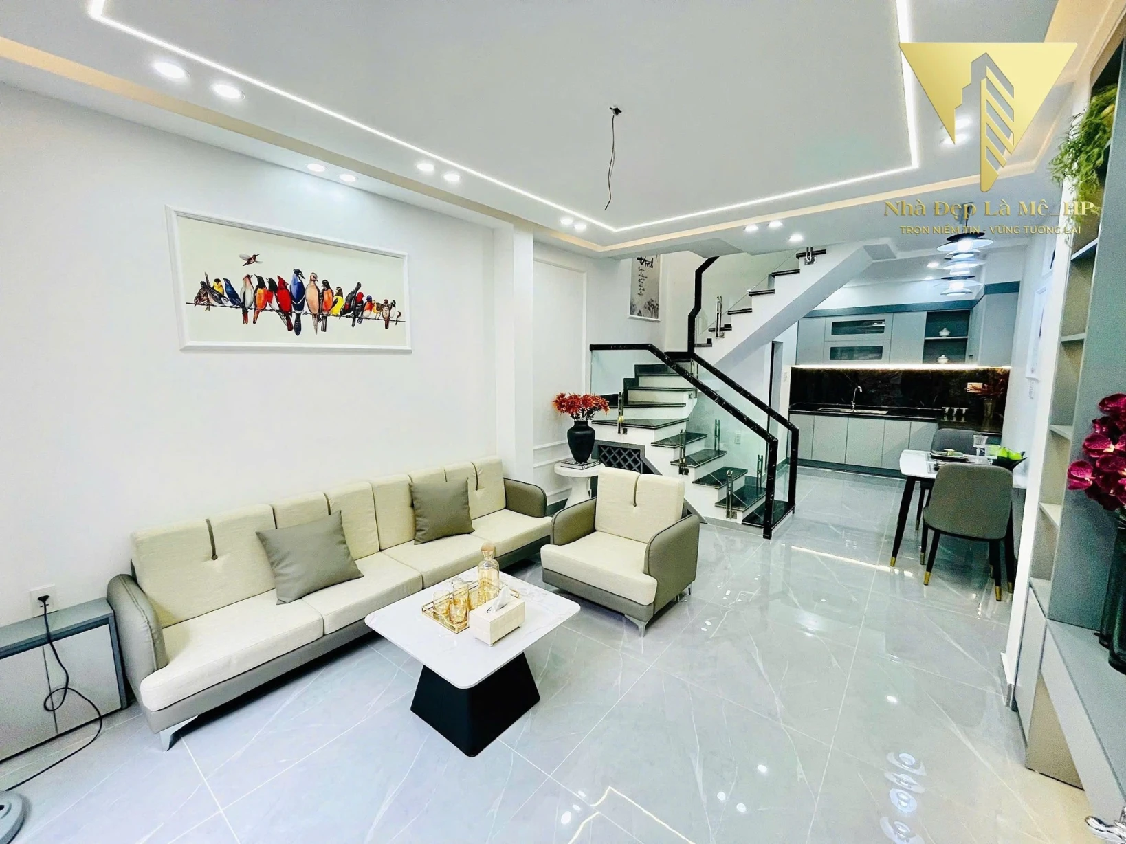 Gần ngay mặt đường Chợ Hàng – trung tâm TP   39m² sử dụng – lô góc đua văng cực thoáng